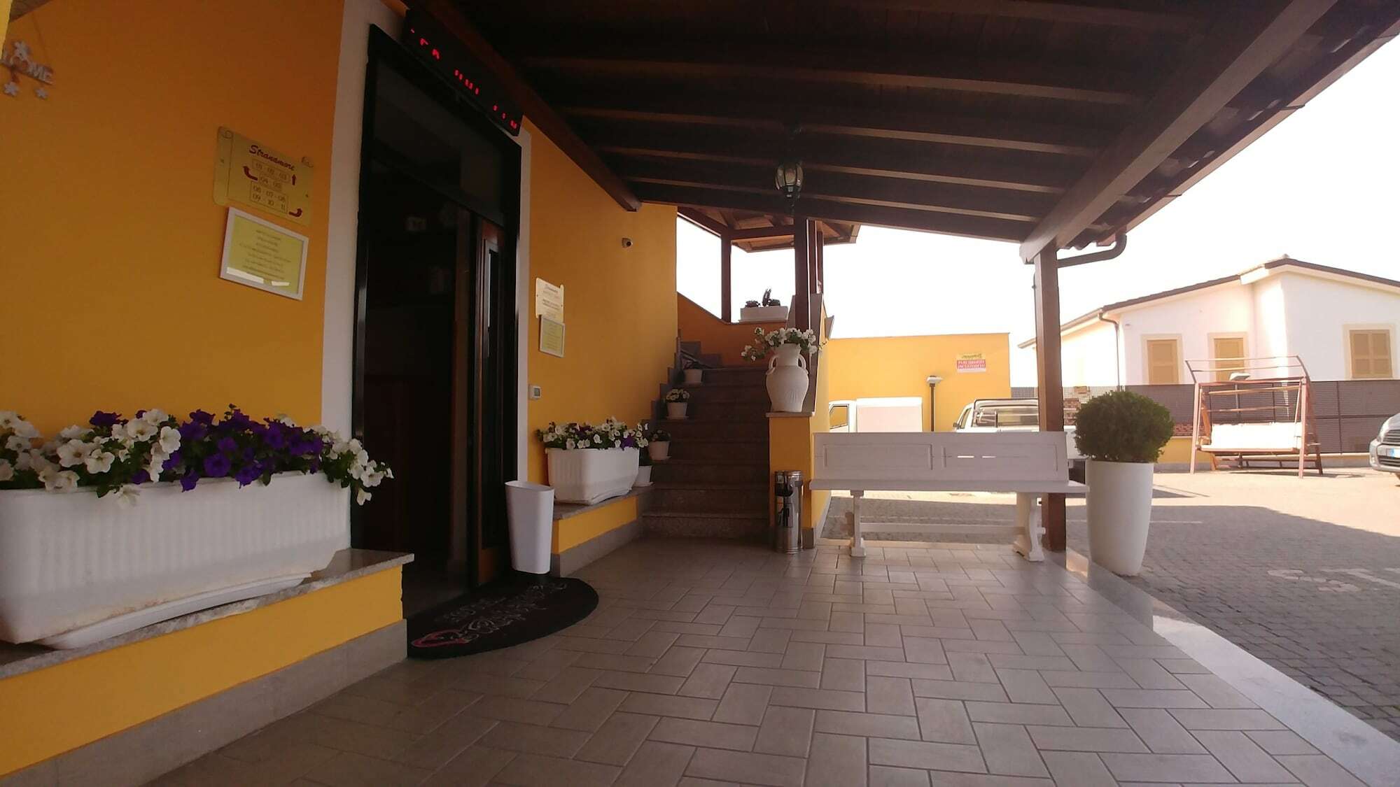 Affittacamere Stranamore Frascati Bagian luar foto